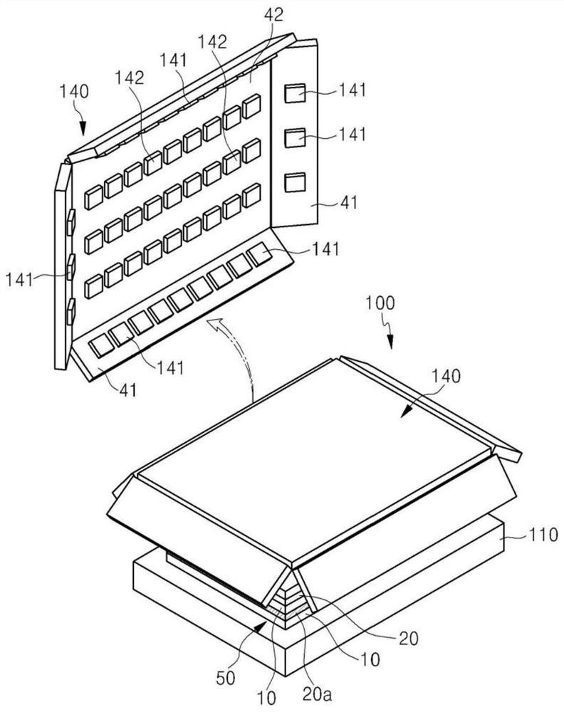 Apparatus for treating ultra-thin glass and method for treating ultra-thin glass