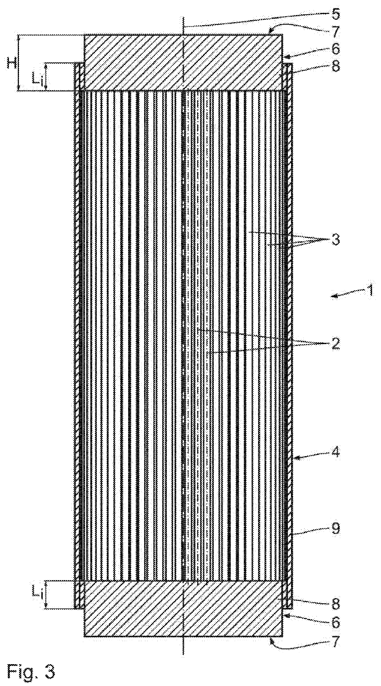 Heat exchanger for an oxygenator and method for producing such a heat exchanger