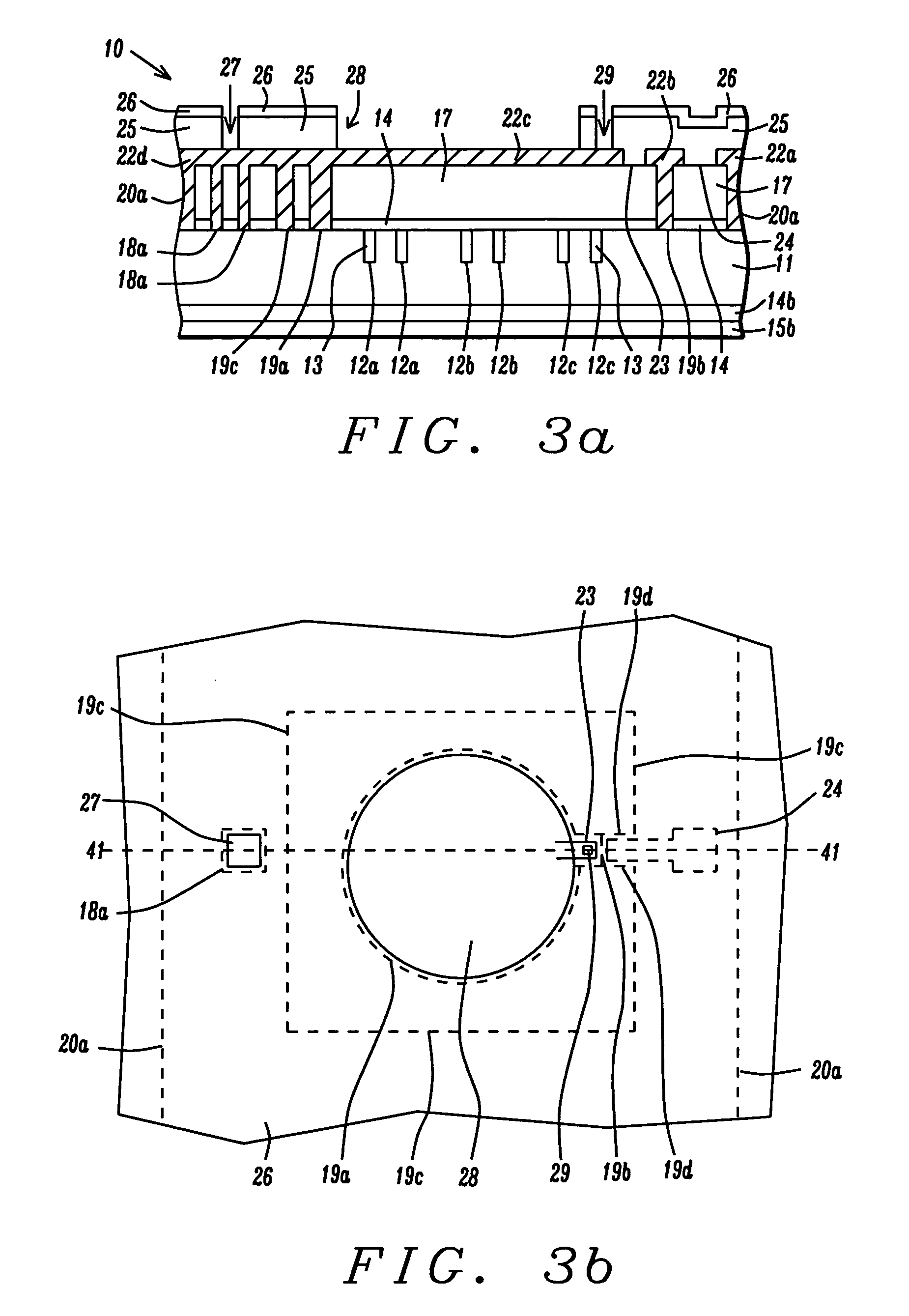 Silicon microphone with softly constrained diaphragm