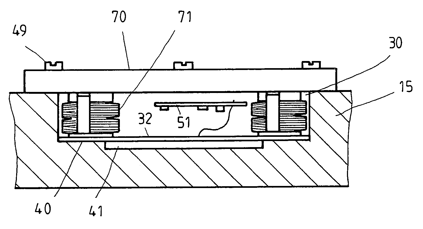 Force measuring apparatus and strain measuring element