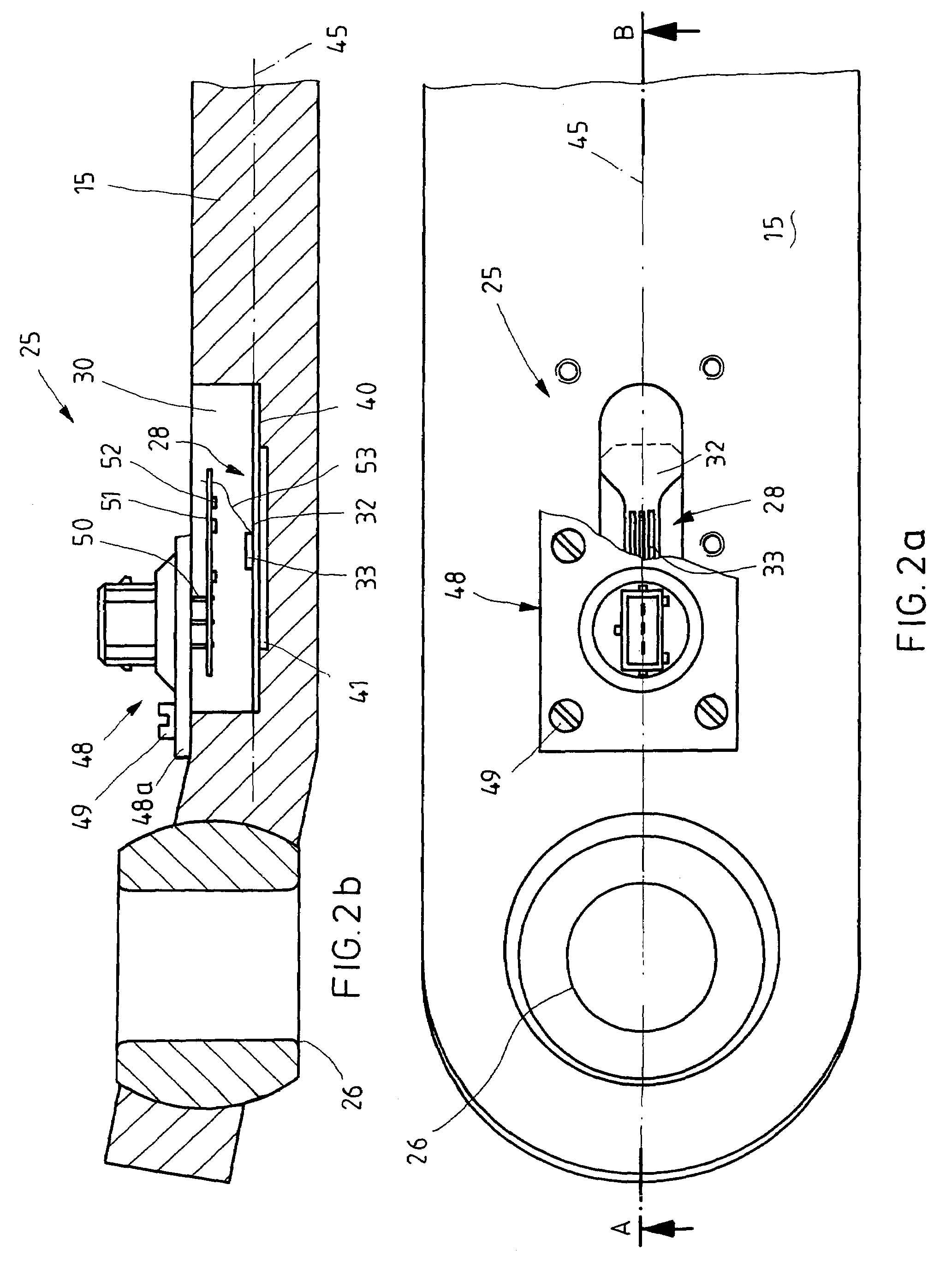 Force measuring apparatus and strain measuring element