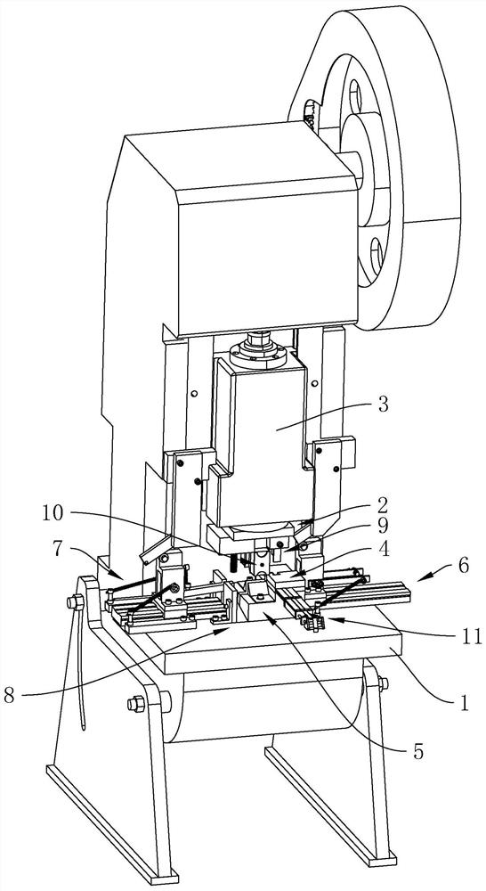Equipment for automatically producing square-ring-shaped blade