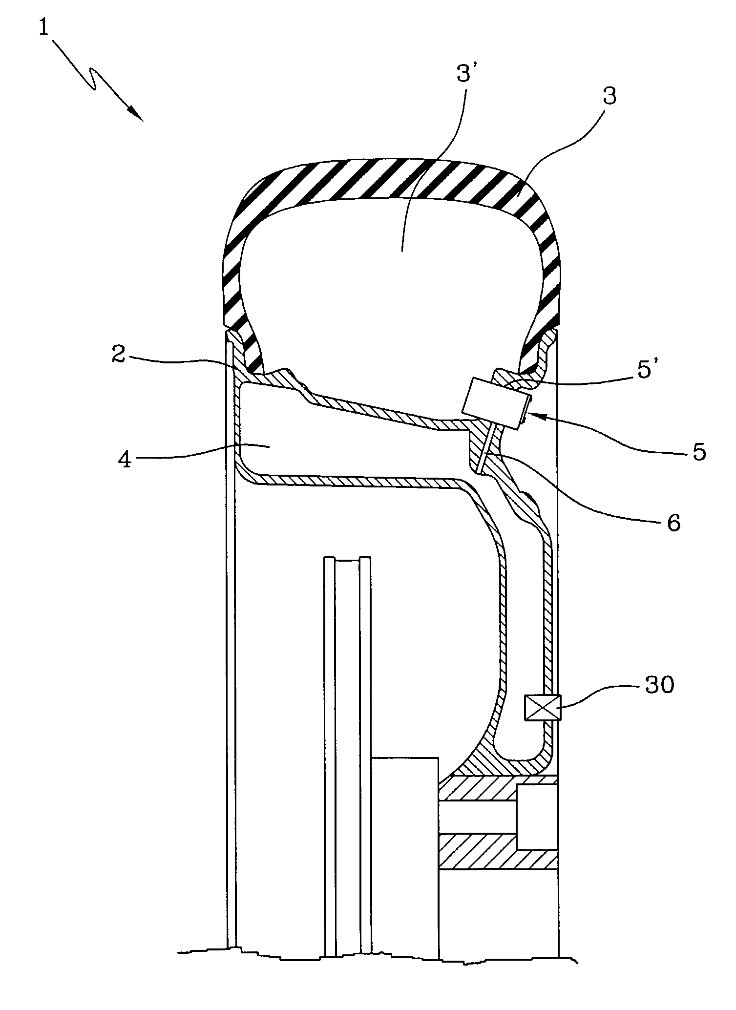 Wheel having a controlled pressure and a pressure reservoir