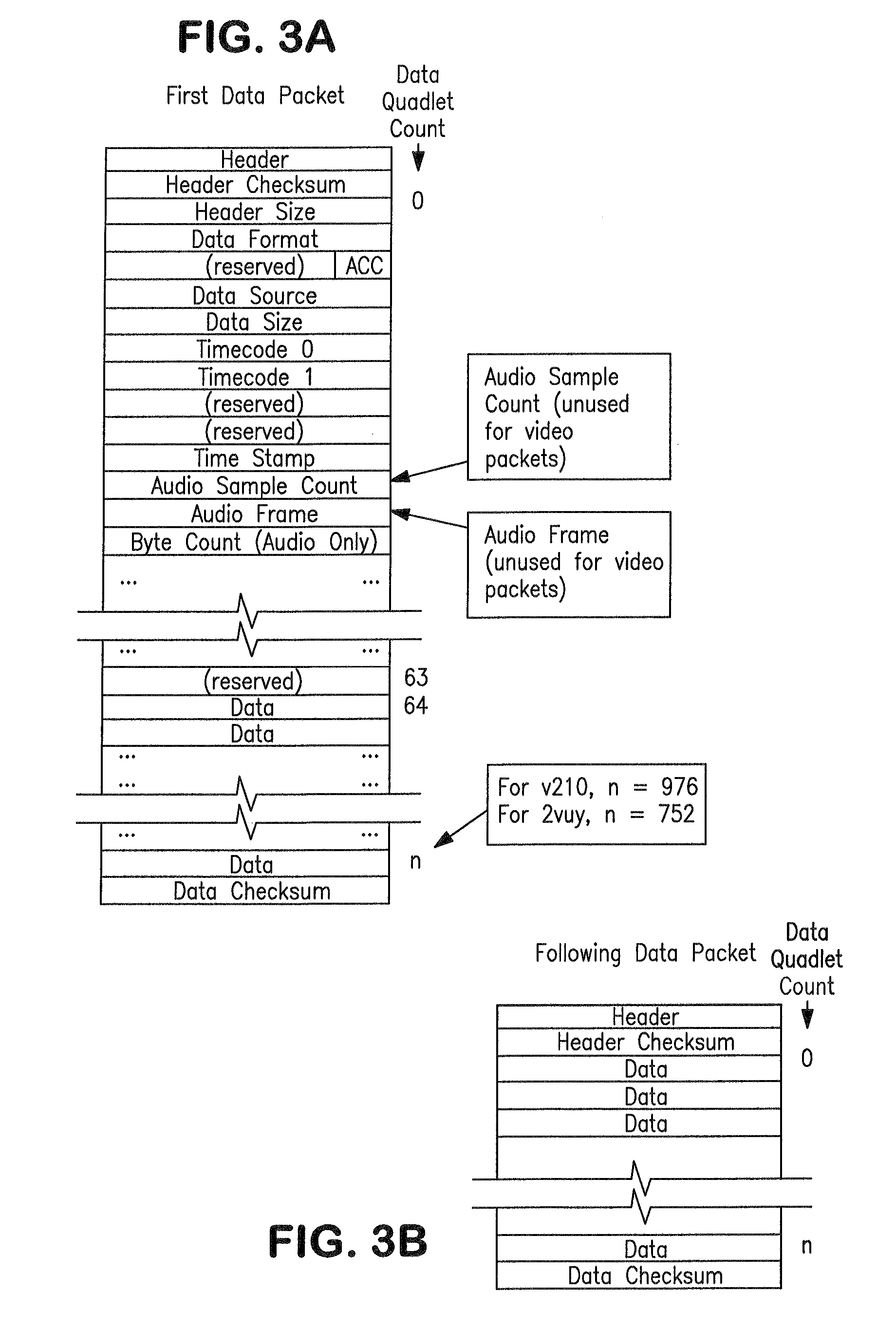 Synchronized transmission of audio and video data from a computer to a client via an interface