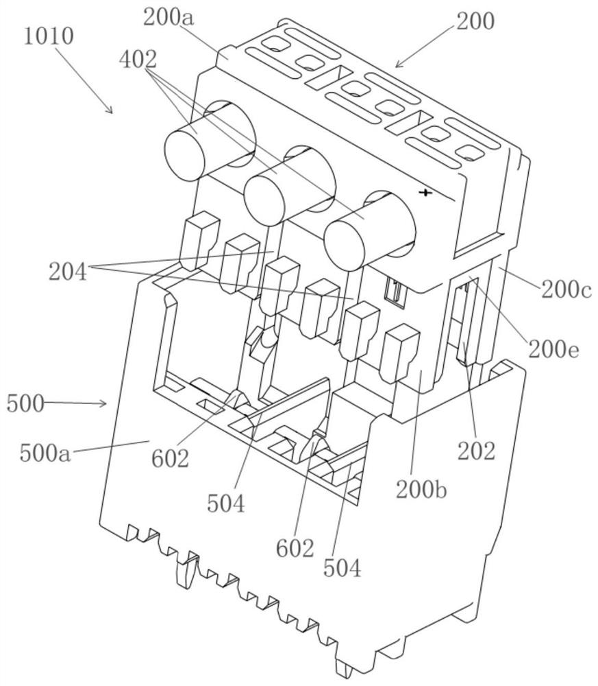 Connector and connector assembly