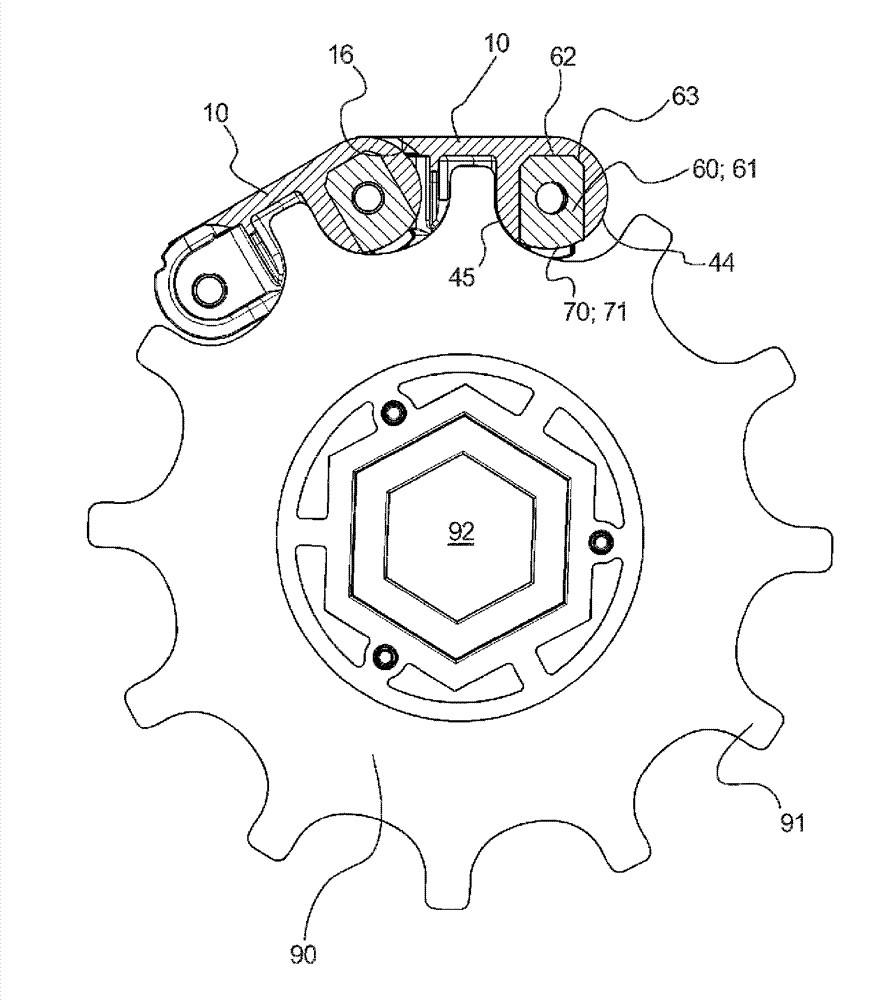 Chain link comprising an articulation section and a fork section separated by a slide section