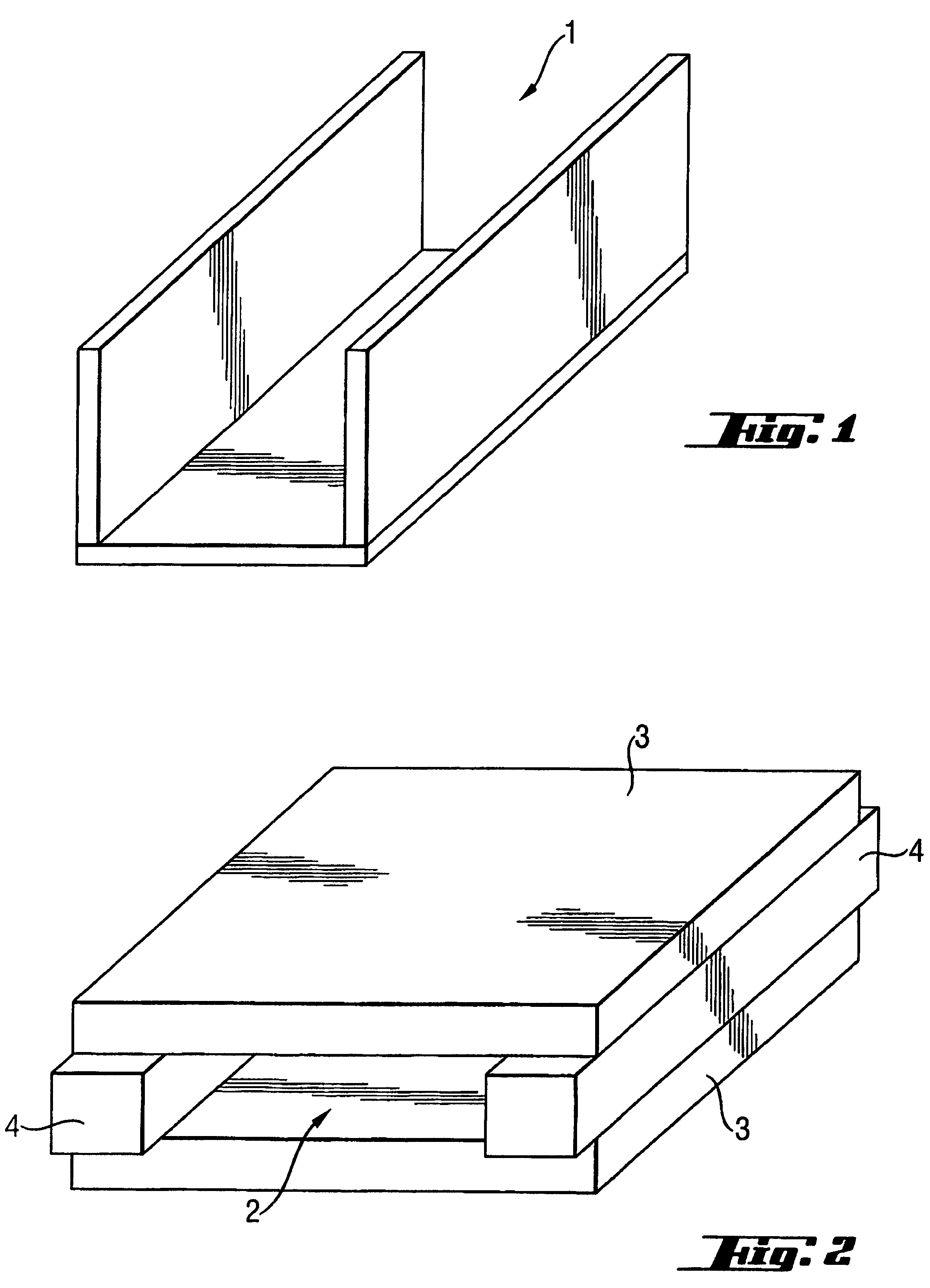 Expandable mixtures that are devoid of isocyanates