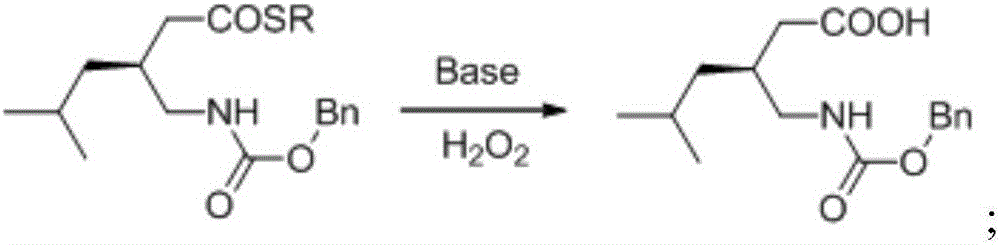 Asymmetric alcoholysis catalyzed by chiral thiourea amine salt