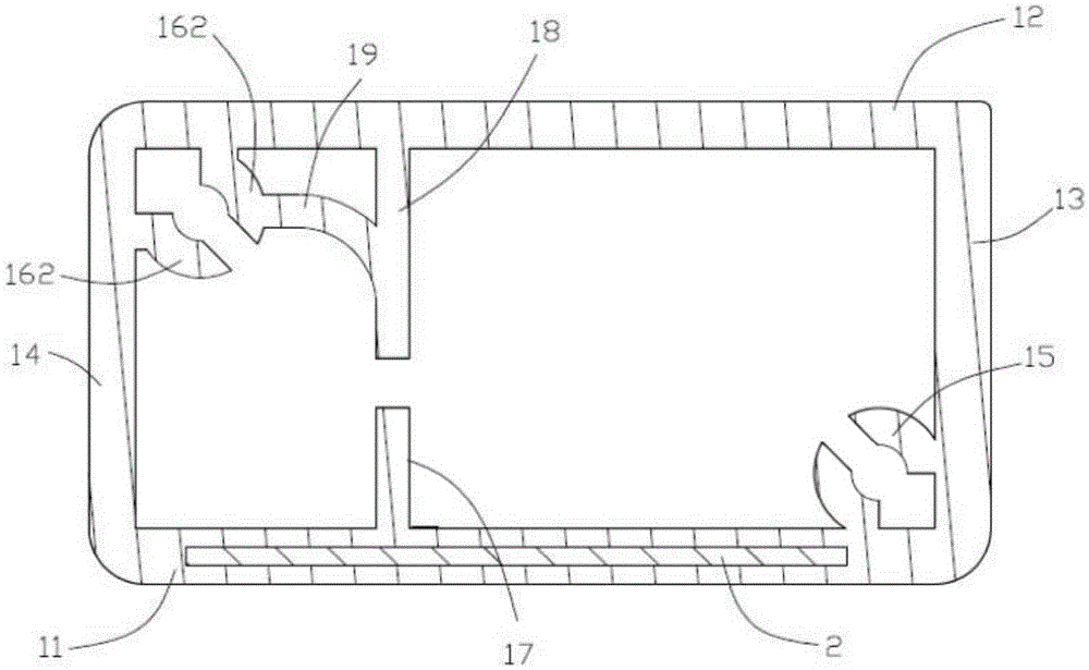 Vertical beam and side-by-side combination refrigerator with vertical beam