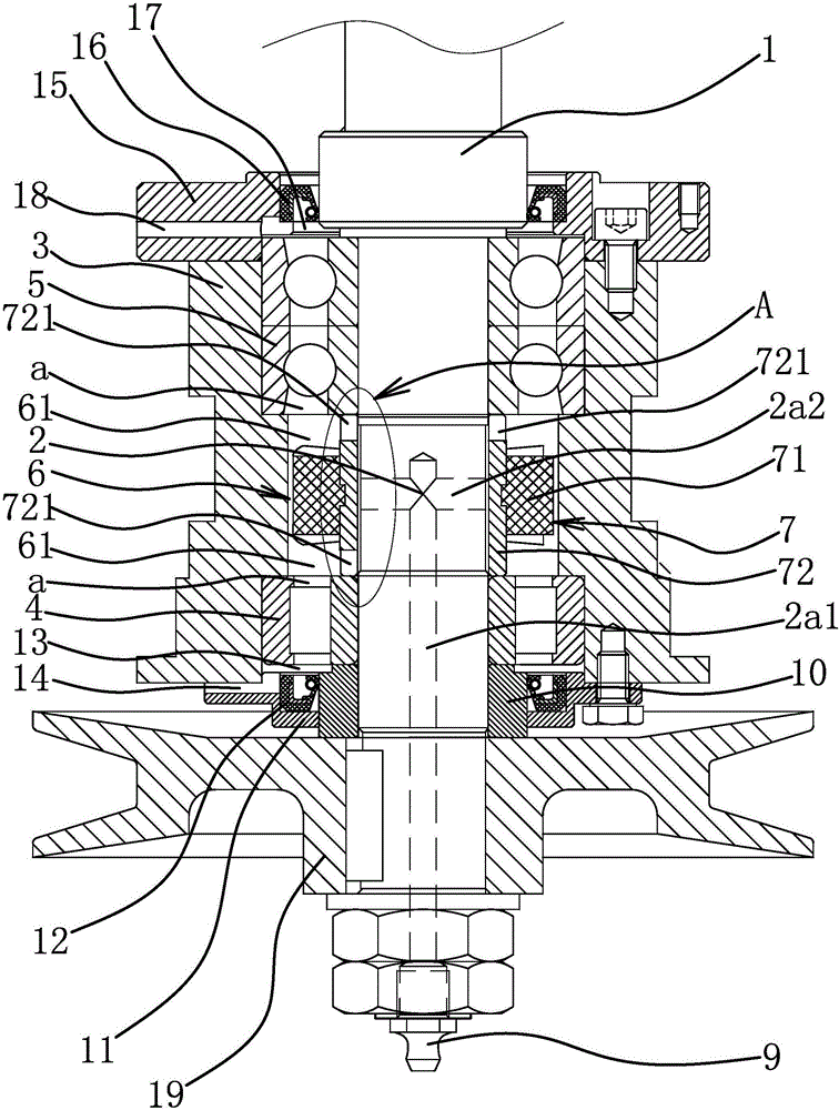 Fan transmission device for automobile engine cooling