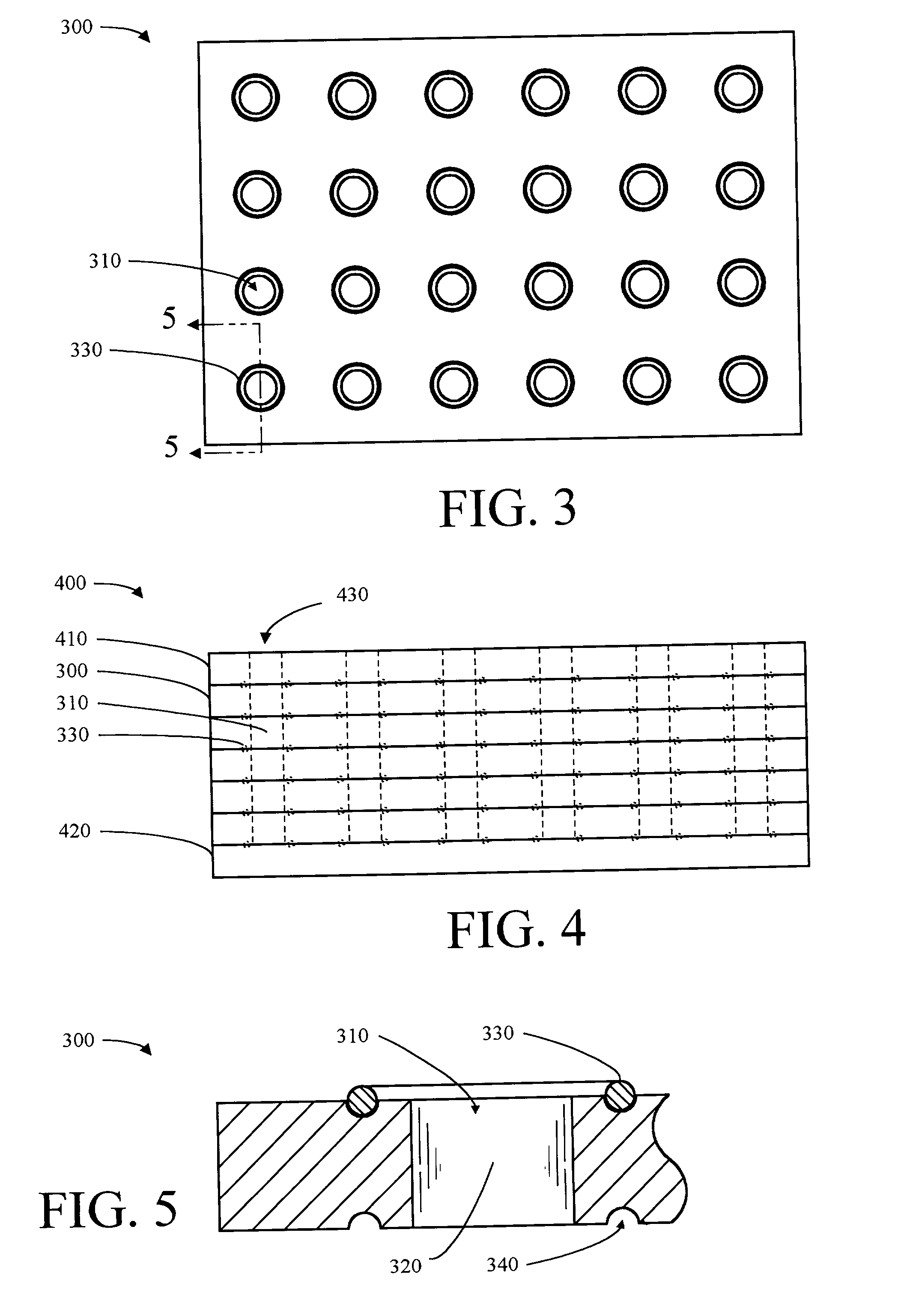 Three-dimensional array of supports for solid-phase parallel synthesis and method of use