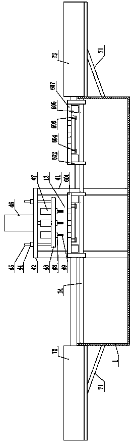 Continuous nut tapping device with function of bidirectional feeding
