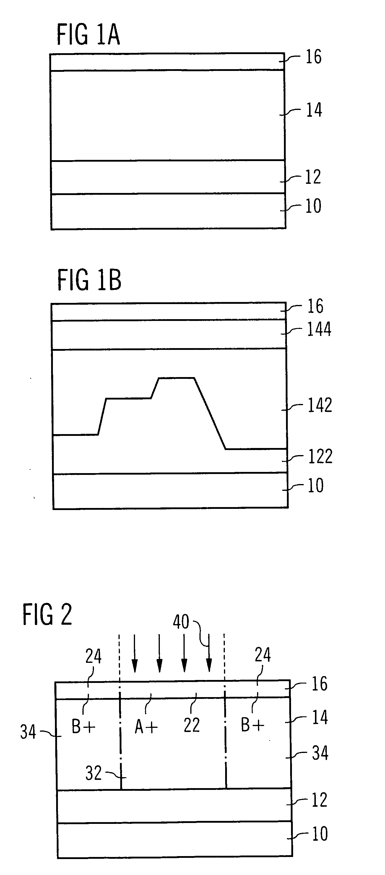 Photosensitive coating for enhancing a contrast of a photolithographic exposure