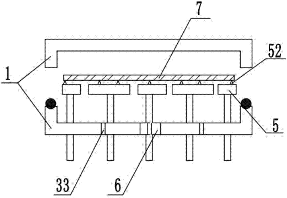 Vacuum decompression drying device