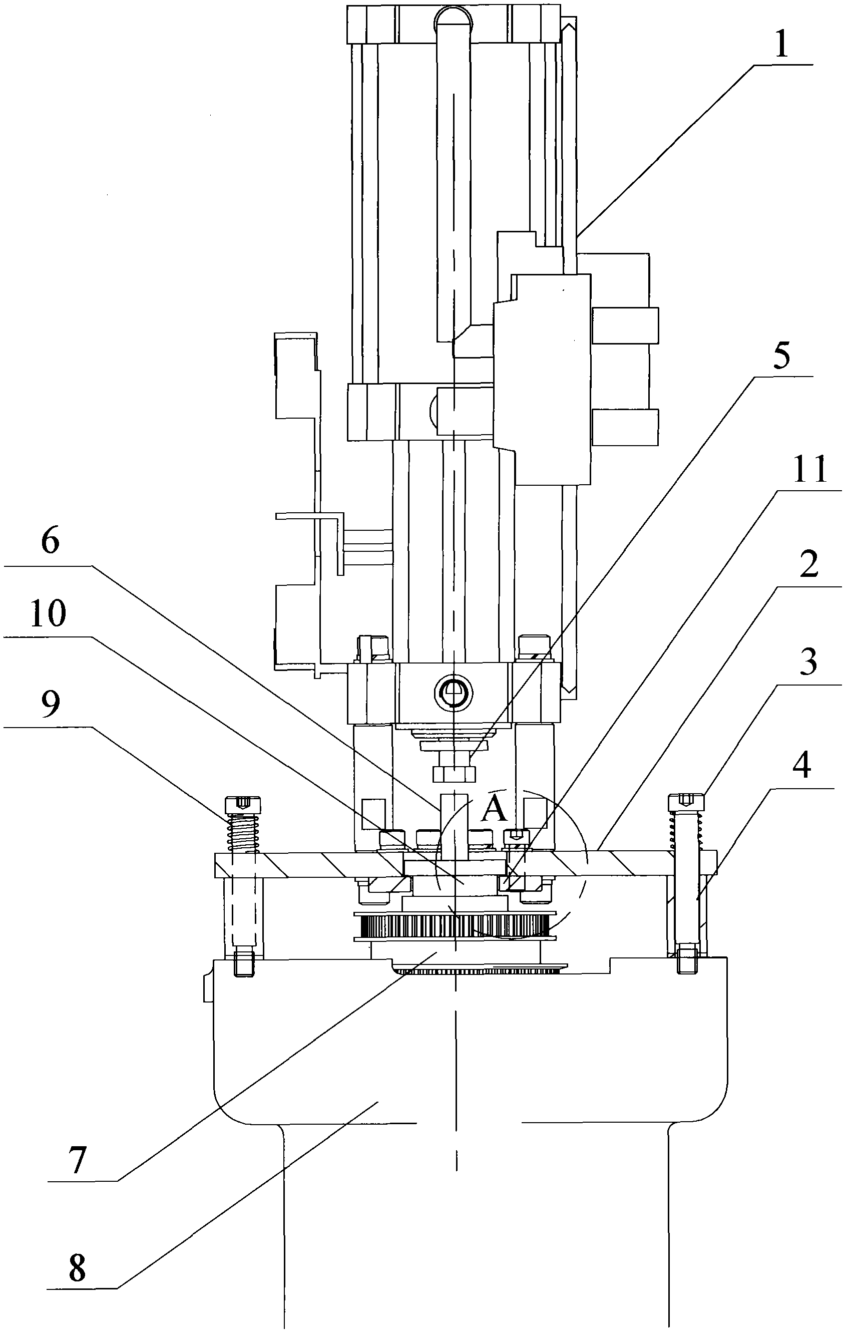 Floating unloading type device for loosening blade on main shaft