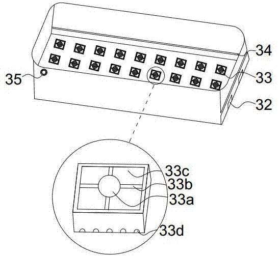 Roof planting container capable of automatically adjusting moisture