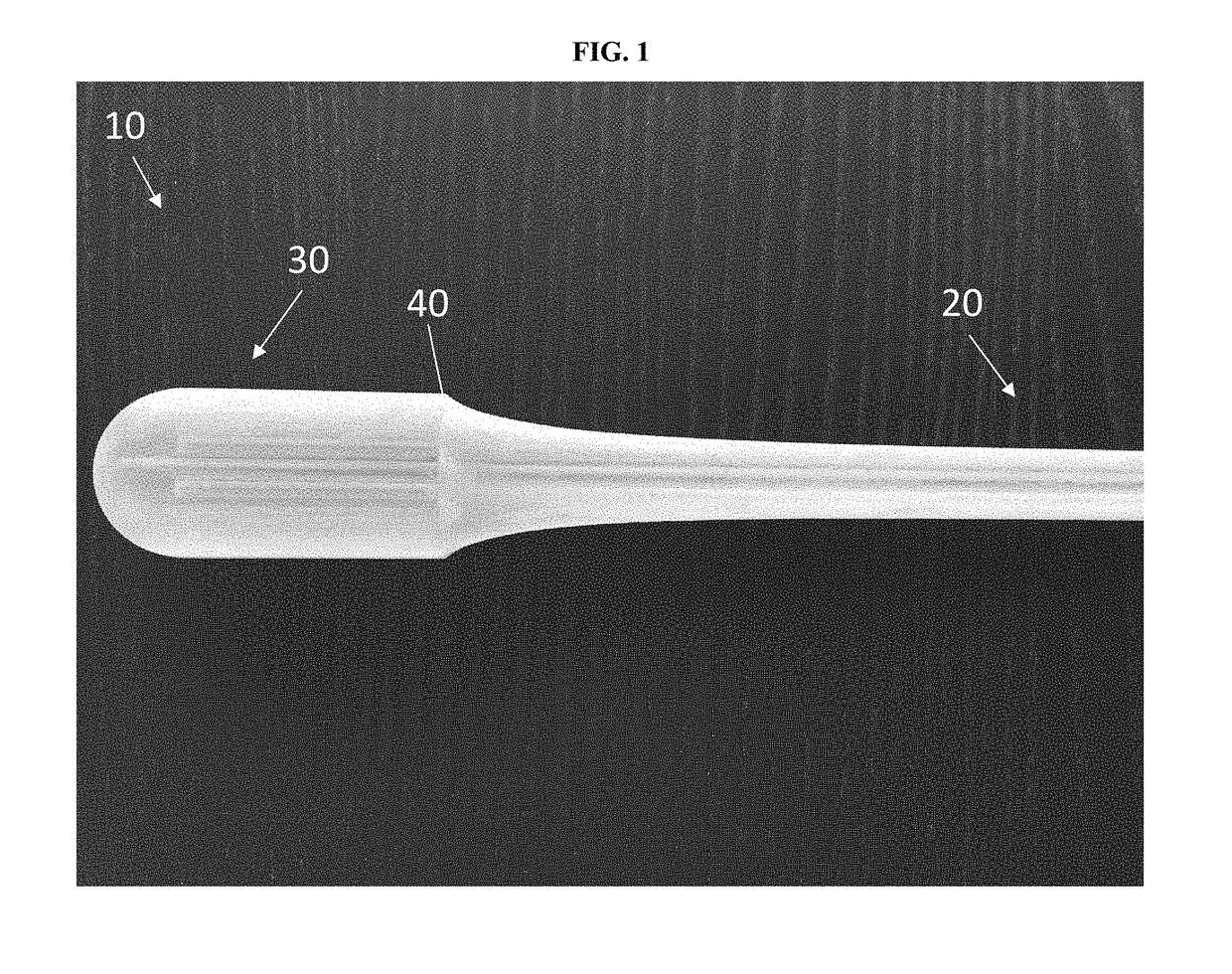 Applicators Suitable for Brachytherapy and Methods Using Same