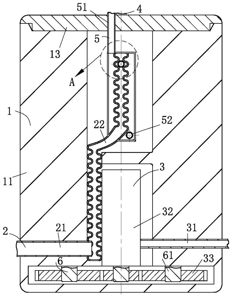 A propulsion device for a heat exchanger capable of accelerating the exchange rate