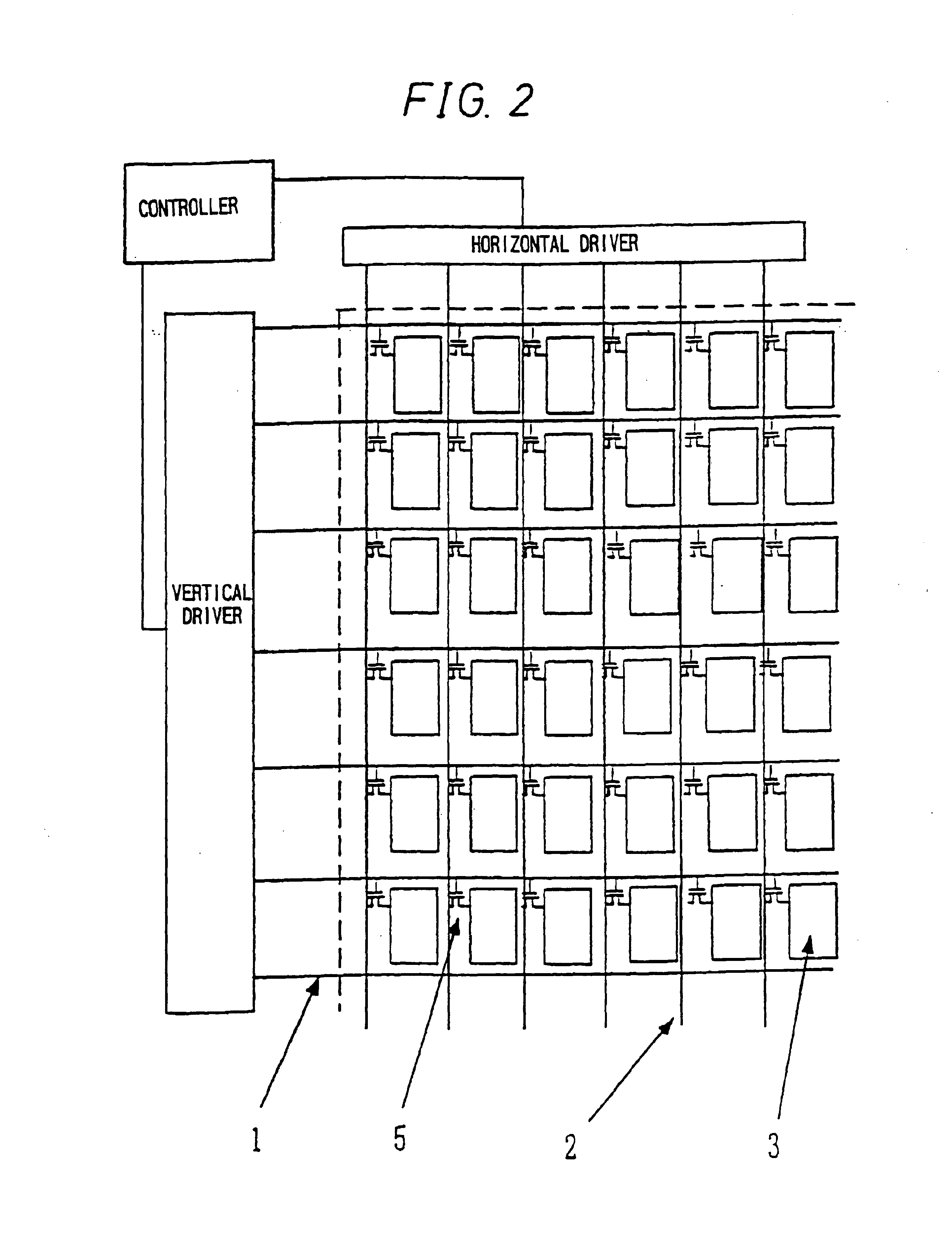 Liquid crystal display apparatus and method of manufacturing the same via short-circuited bus lines