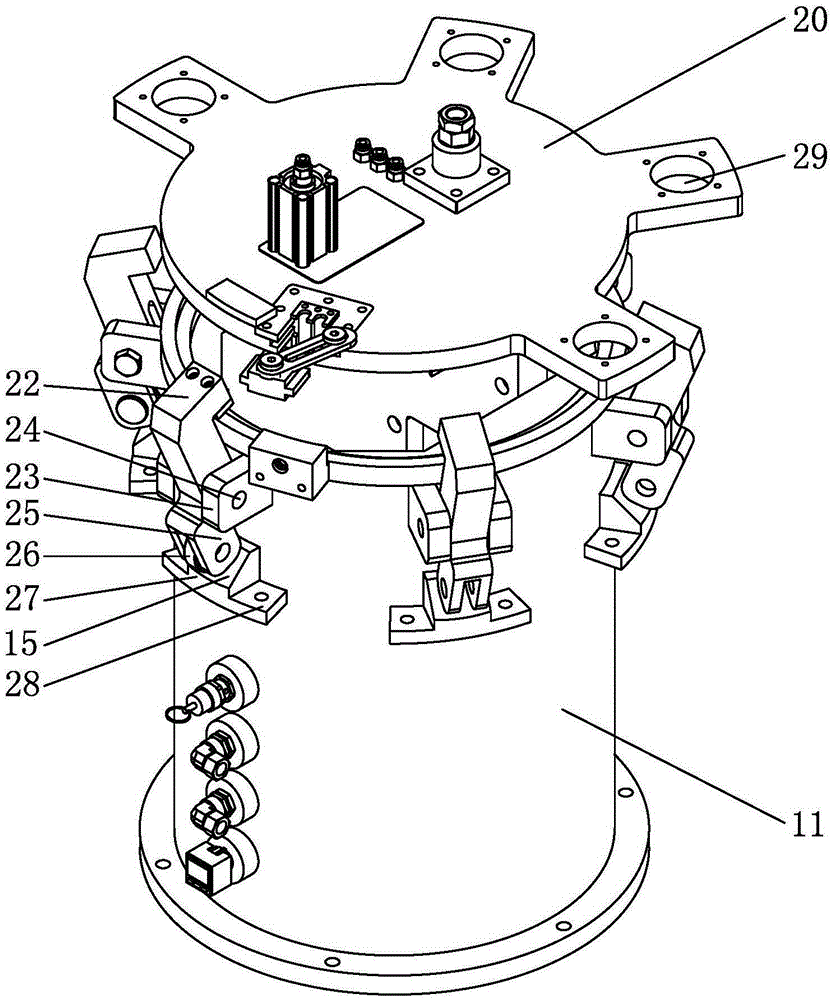 Automatic locking device for tank cover of pressure tank