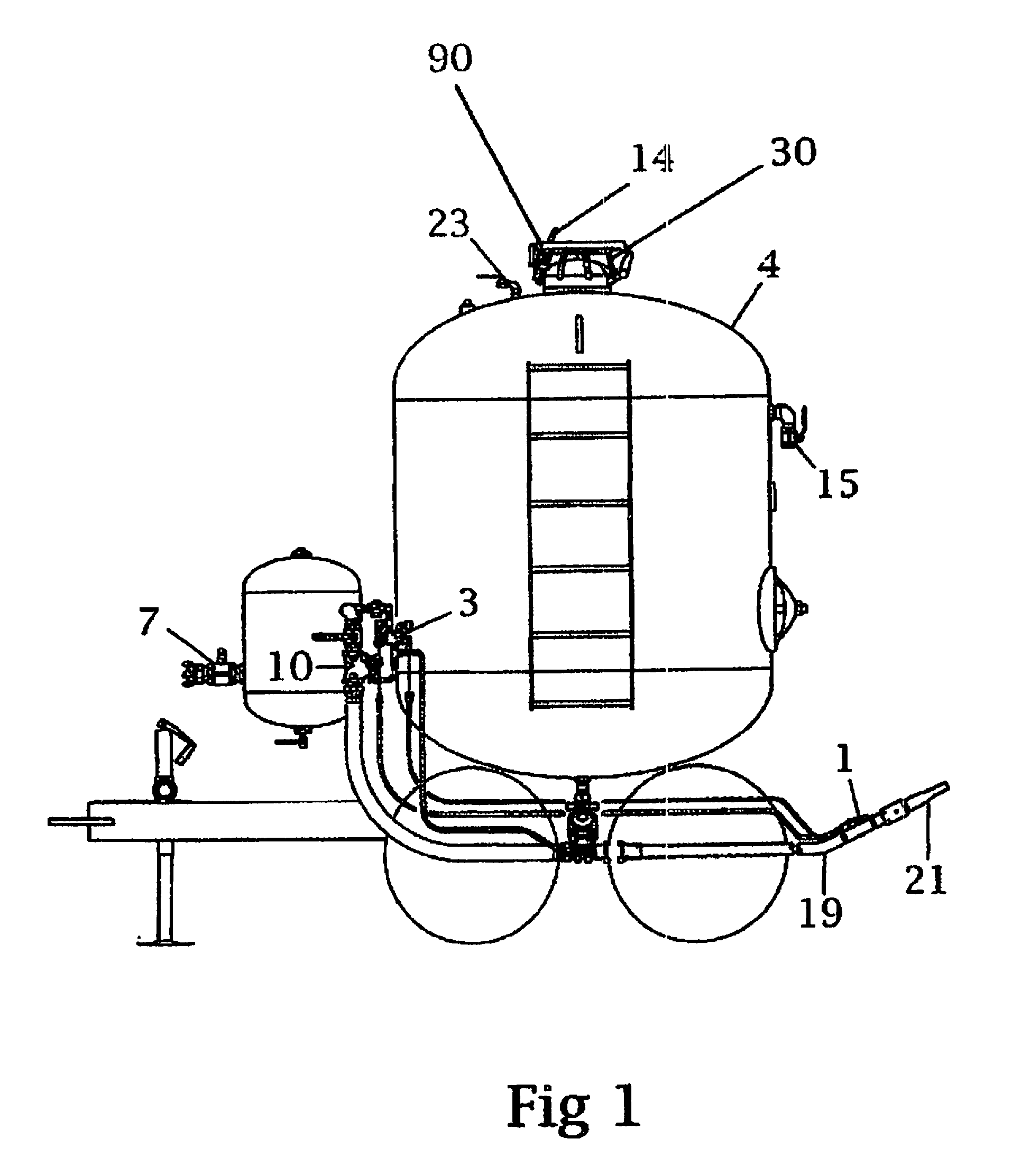 Closure safety interlock with lockout plate for pressure vessel