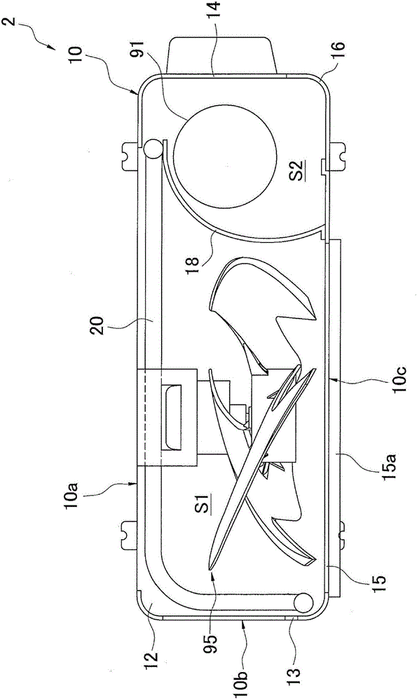 Heat exchanger and air conditioning device