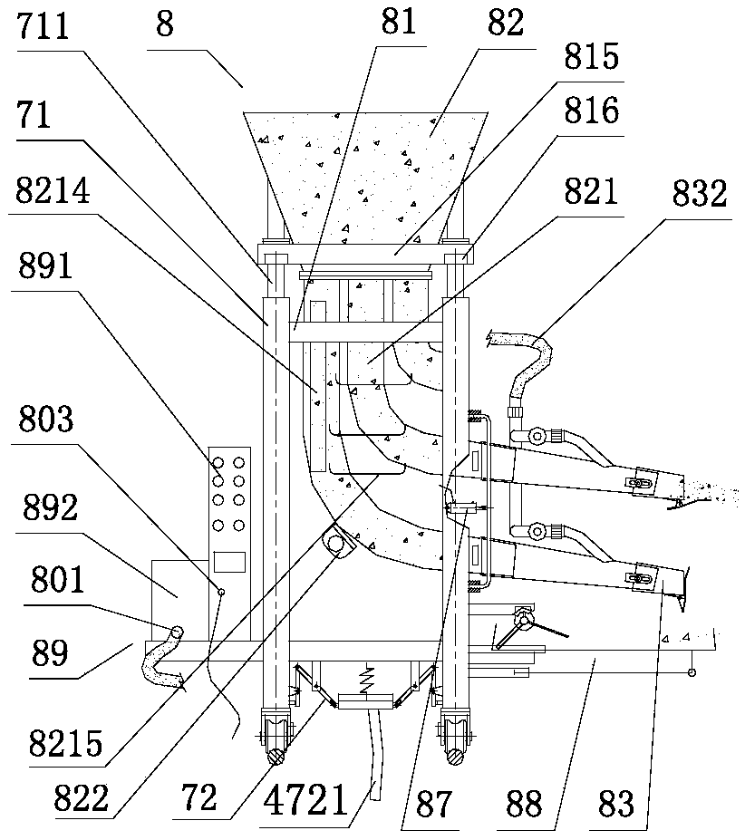 Feeder with elevating control mechanism and multiple material spray pipes