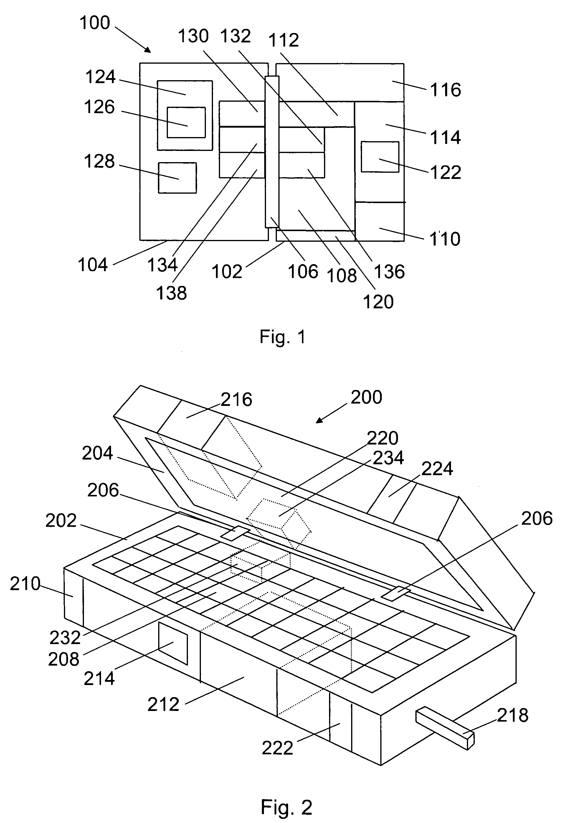 Electronic device and method for managing power distribution therein
