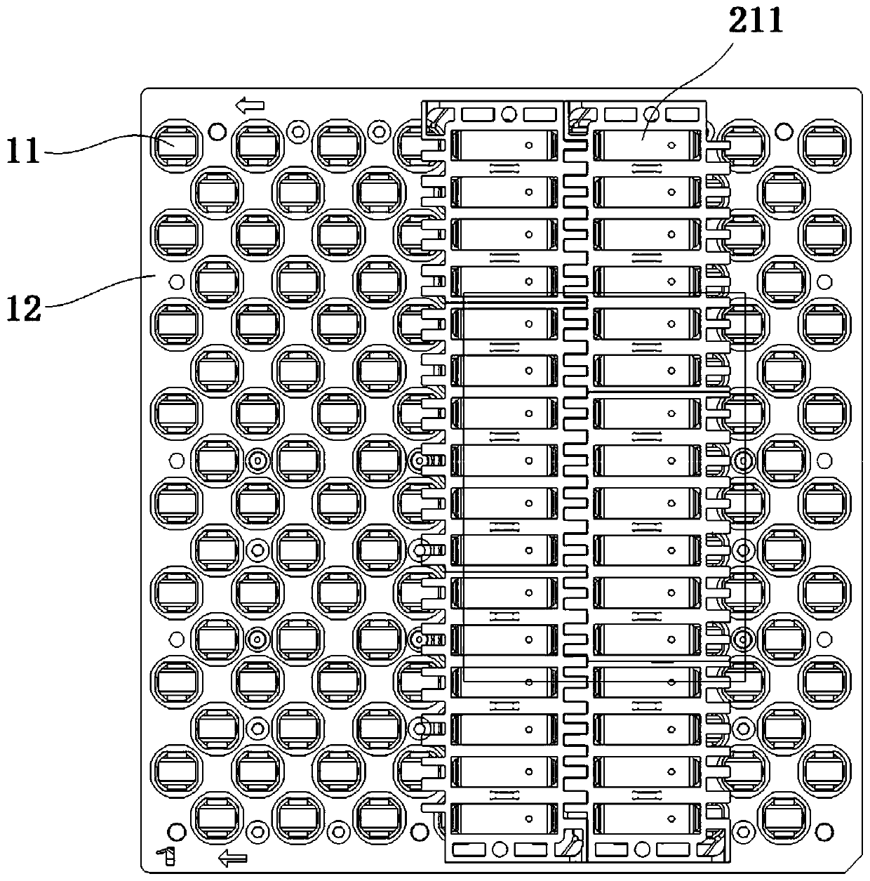 Driving device for rollers on modular belt and conveyor system