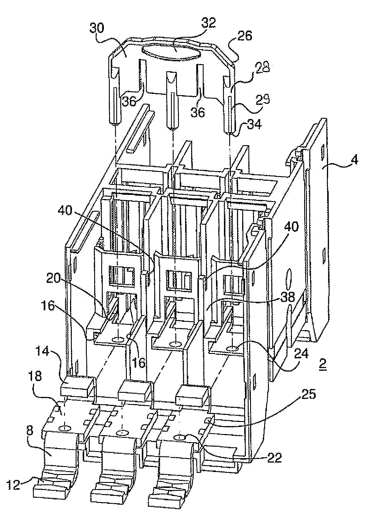 Arrangement used to fix conductor rails for multi-phase switchgears