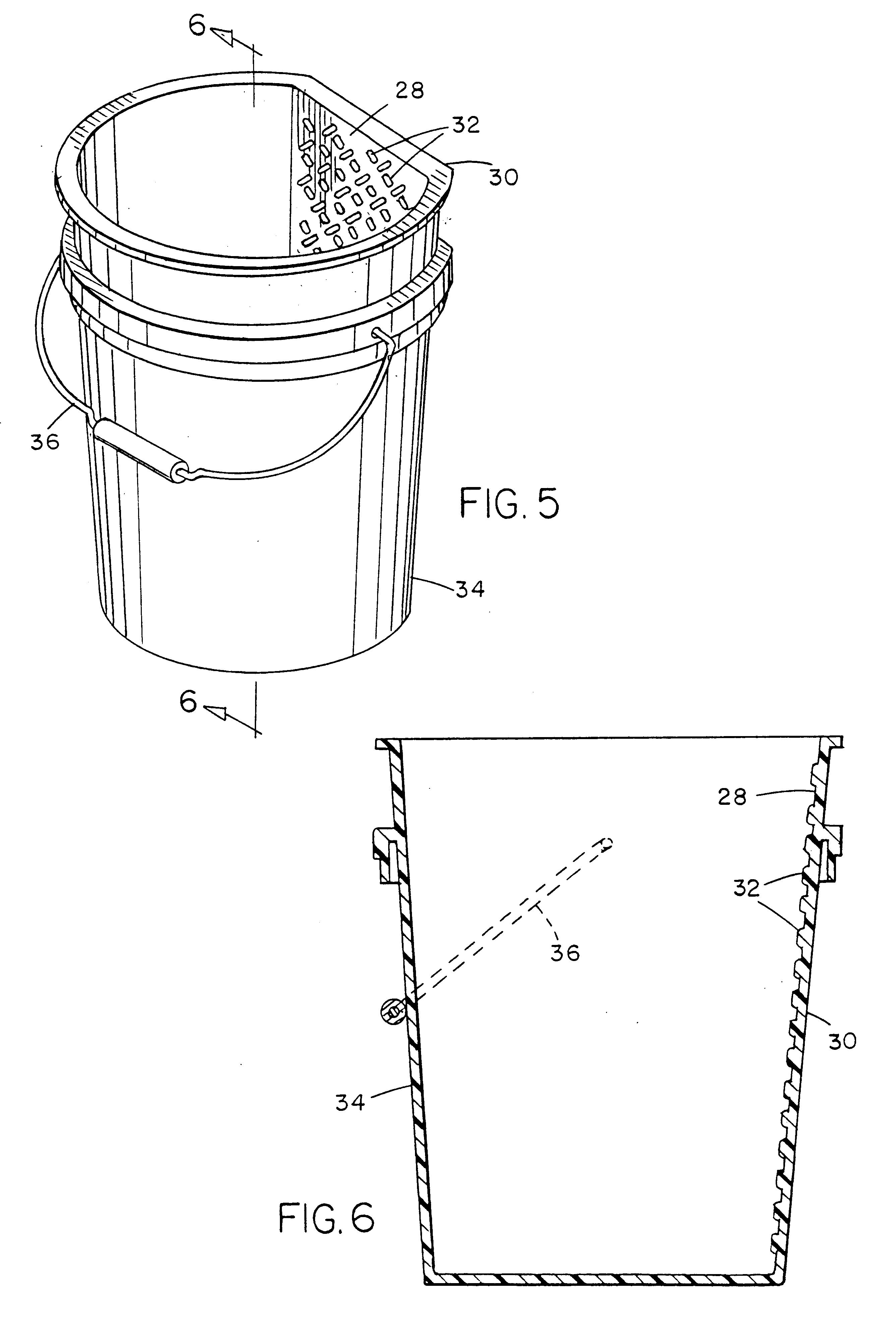 Paint bucket with integral grate
