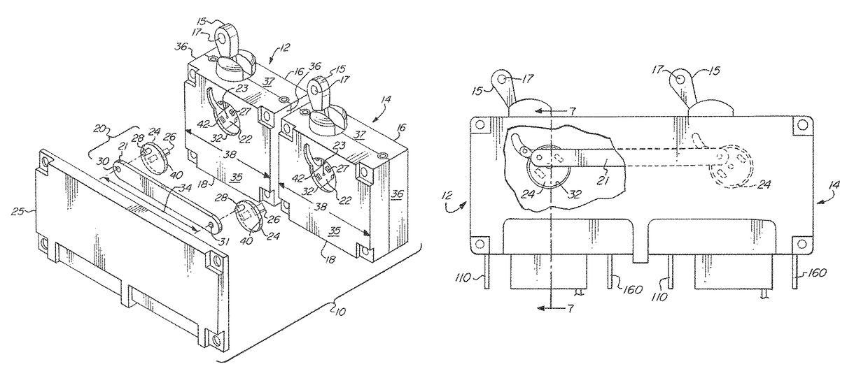 Double pole breaker with tandem arrangement