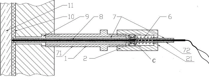 Thermocouple insulation locator, mounting method thereof and wall temperature measuring device