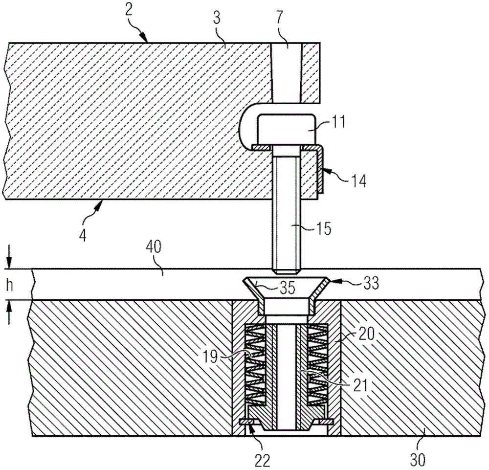 Heat shield element arrangement comprising screw threading means and method for installing a heat shield element