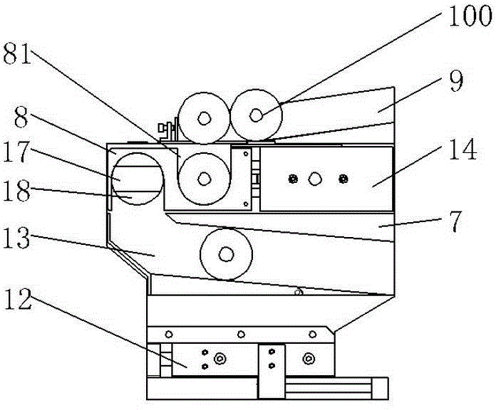 Full-automatic device for machining inner and outer peripheries of reversers