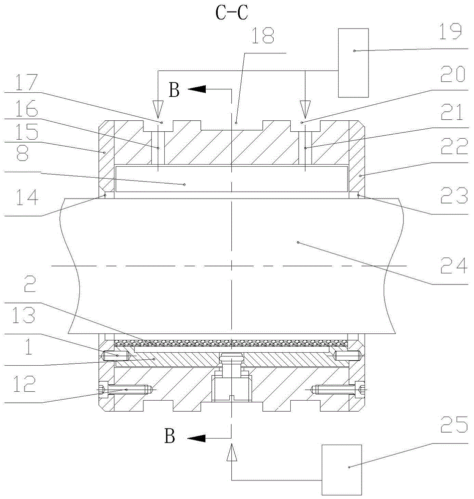 A water-lubricated tilting pad hydrostatic bearing structure cooled by return water tank