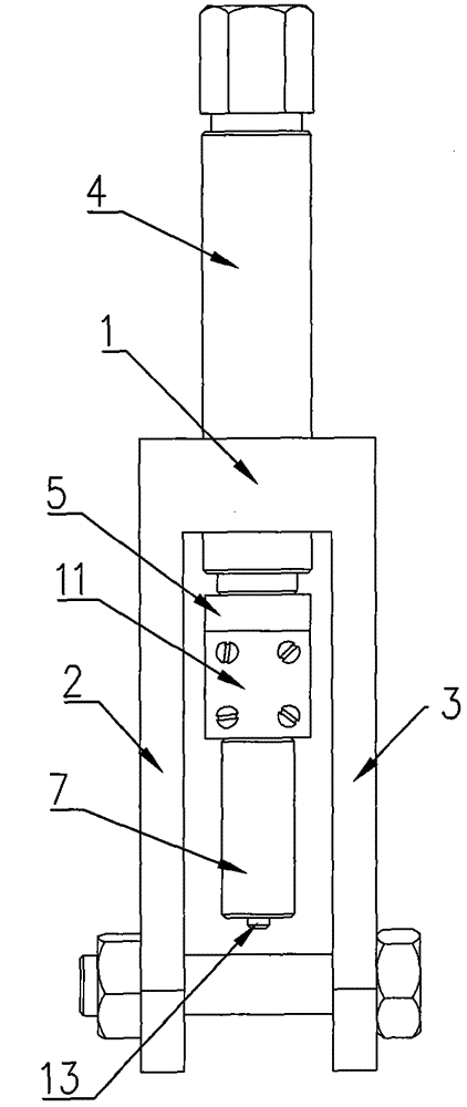 Adjustable dismounting device for track end connector