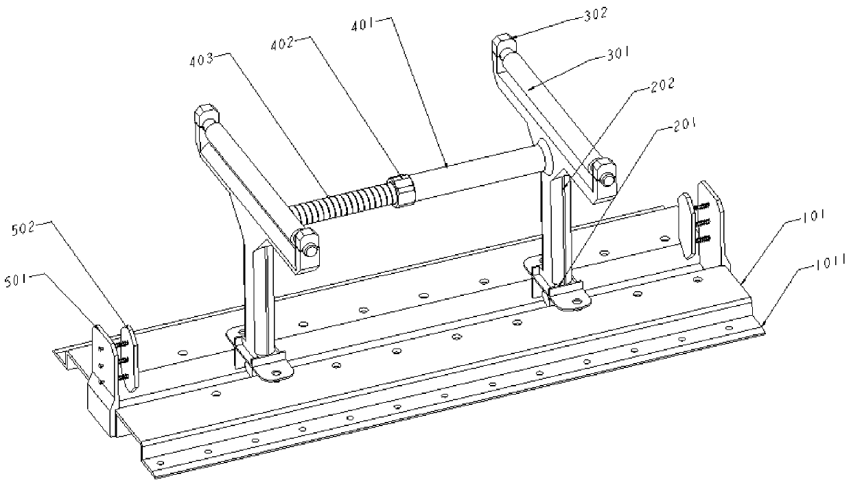 Cloth pulling device for plaiter