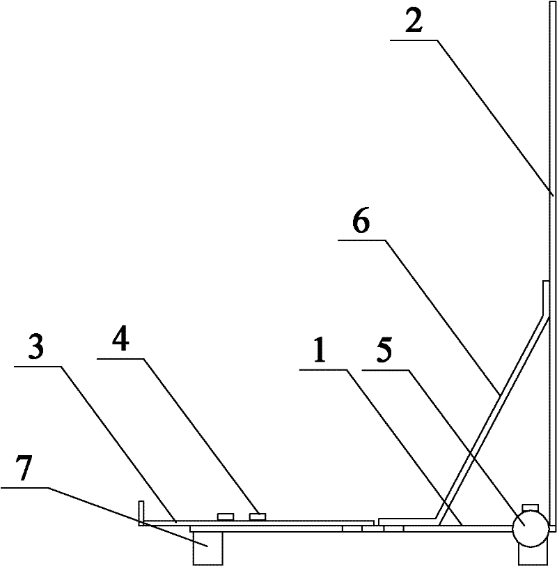 Right-angle baffle with insulated left side