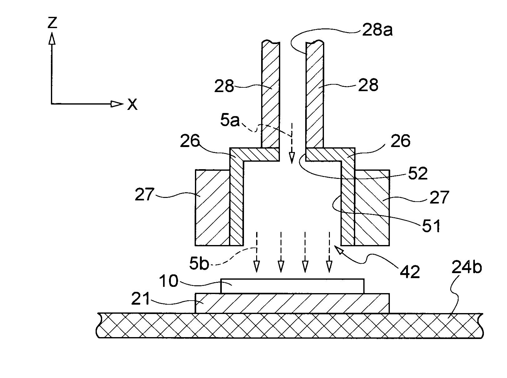 Thin-film forming apparatus and thin-film forming method