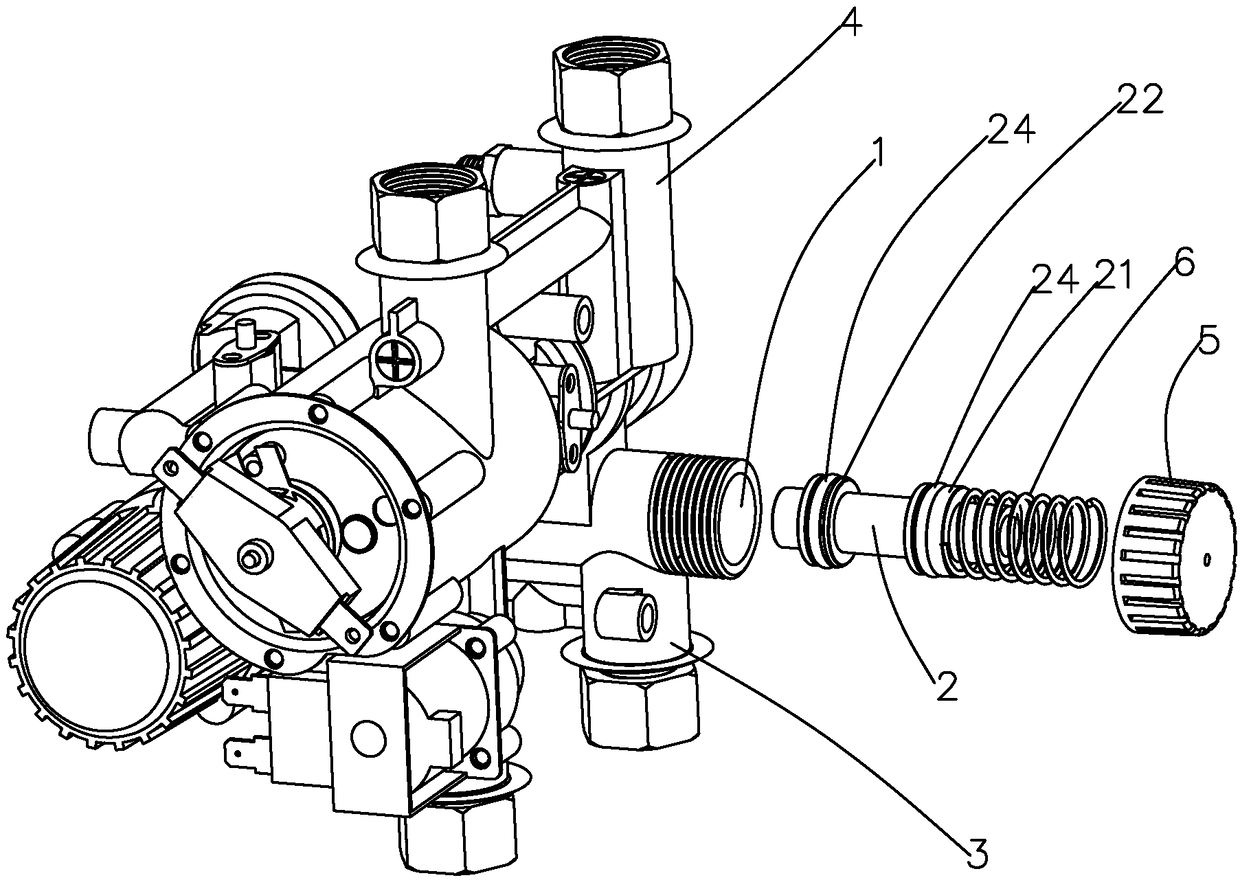 Automatic adjusting pressure reducer