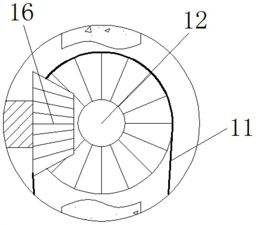 Efficient and stable equidistant drilling equipment capable of avoiding large hole pitch errors