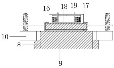 Photovoltaic power generation device with DC/DC converter