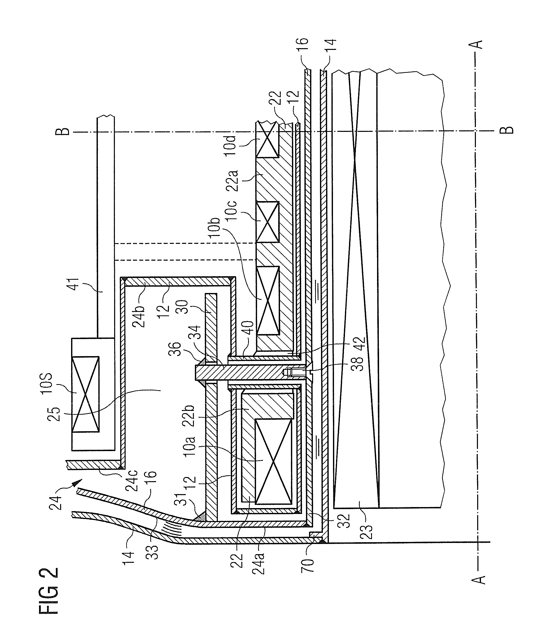 Hollow cylindrical thermal shield for a tubular cryogenically cooled superconducting magnet