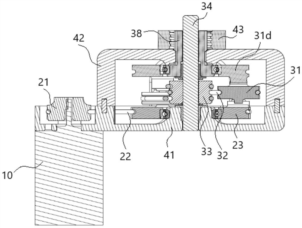 Large-transmission-ratio mute gear box and sweeper applying same
