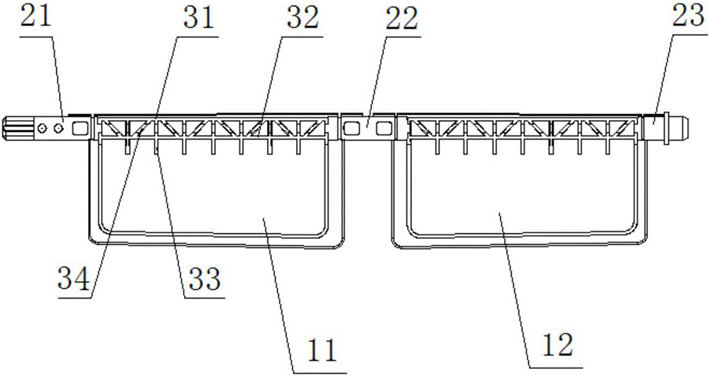 Anti-deformation structure for air door shafts of air conditioner