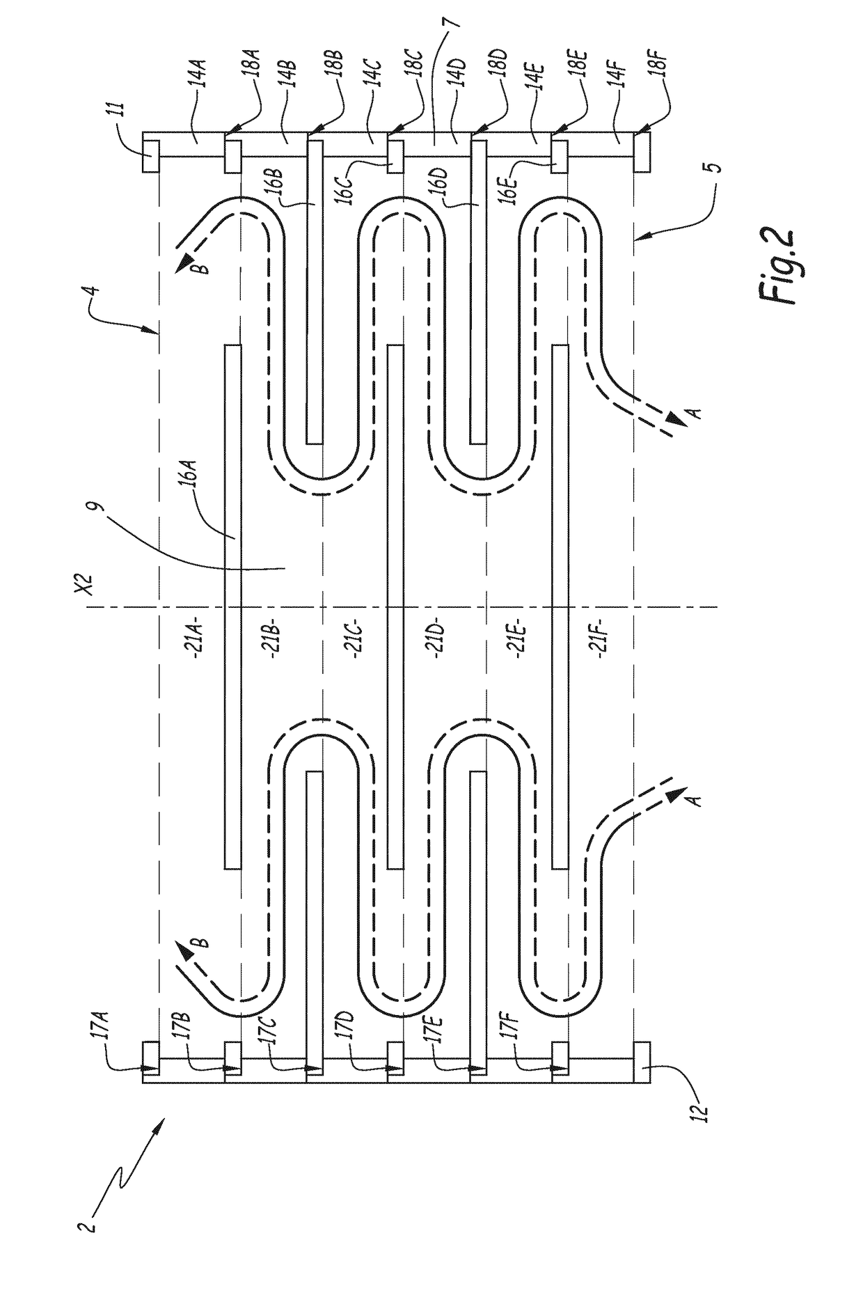 Device and method for extracting soluble substances dissolved in an aqueous solution