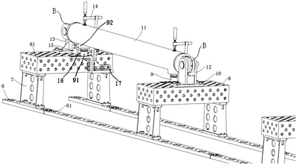 Manufacturing process and tooling of a variable-section truss arm