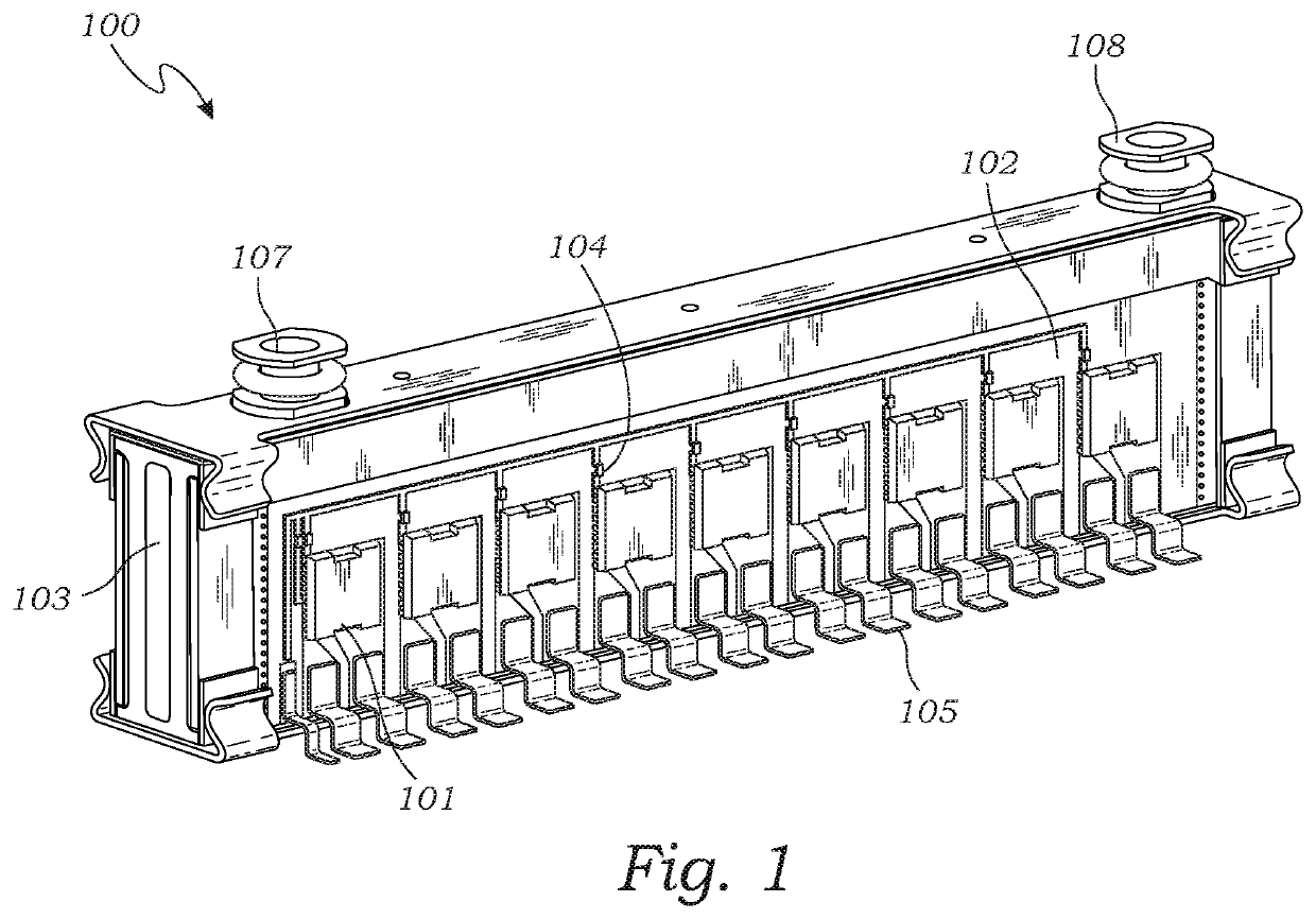 Heat dissipation apparatus for surface-mount power semiconductor devices