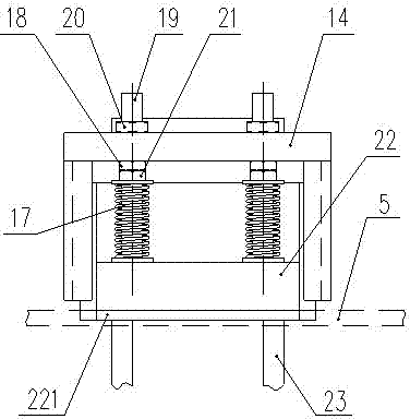 Template pushing device for conveying template